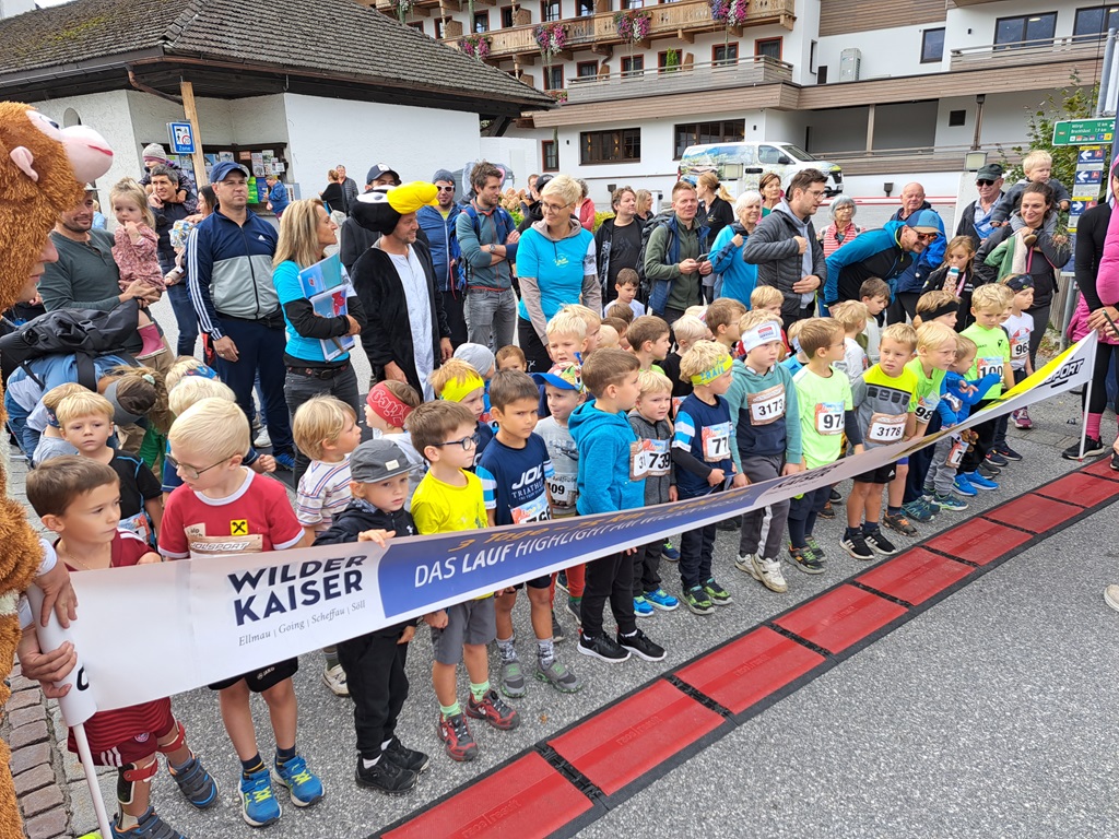 Startbild 17. Tour De Tirol Kinderlauf | (c) Doris Haas
